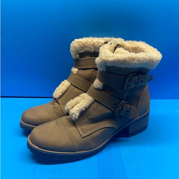 Anne Klein AK Sport Lolly Brown Ankle Boots Size 9 M Faux Fur Trim Buckles - Picture 1 of 10